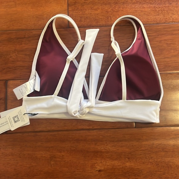 NWT Sanctuary Croc Embossed Bikini Top In Plum Size Small - Picture 4 of 6